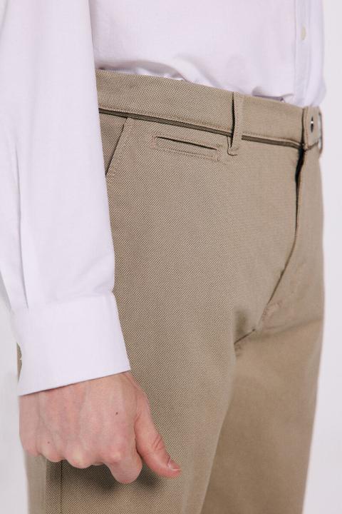 springfield-men-slim-fit-brown-cotton-chinos-trousers-buy_cef94e158d76cb58.jpg