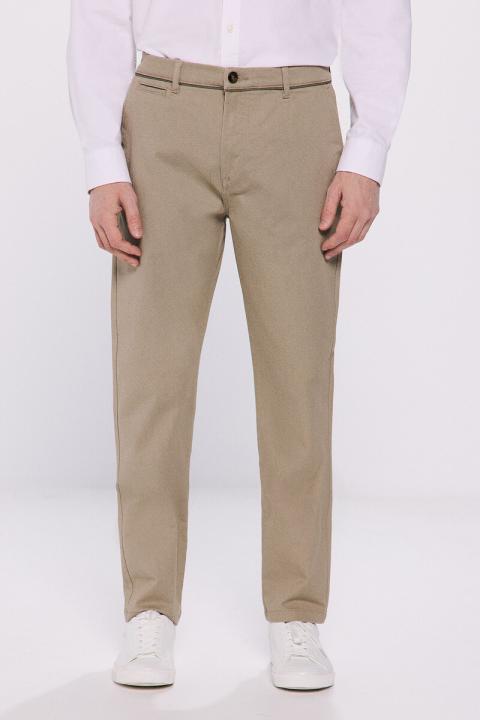 springfield-men-slim-fit-brown-cotton-chinos-trousers-buy_d64b5c155ba9faea.jpg